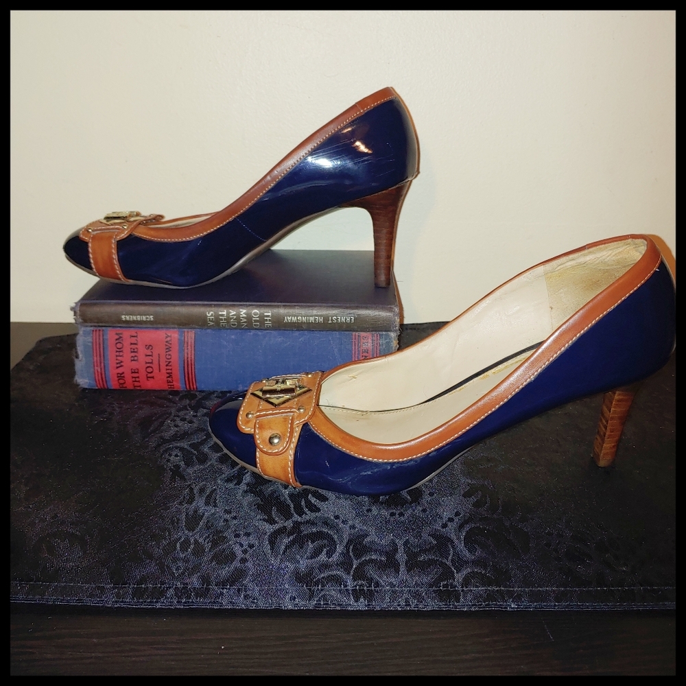 Tommy Hilfiger Navy Blue Heels 7.5 - Picture 2 of 9